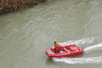 Vigili del Fuoco sul fiume Tevere&nbsp;