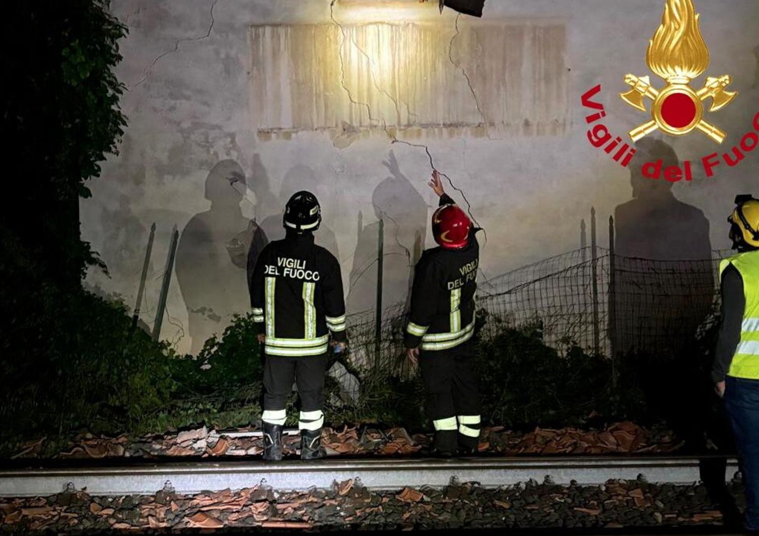 crollo casa cantoniera empoli esplosione