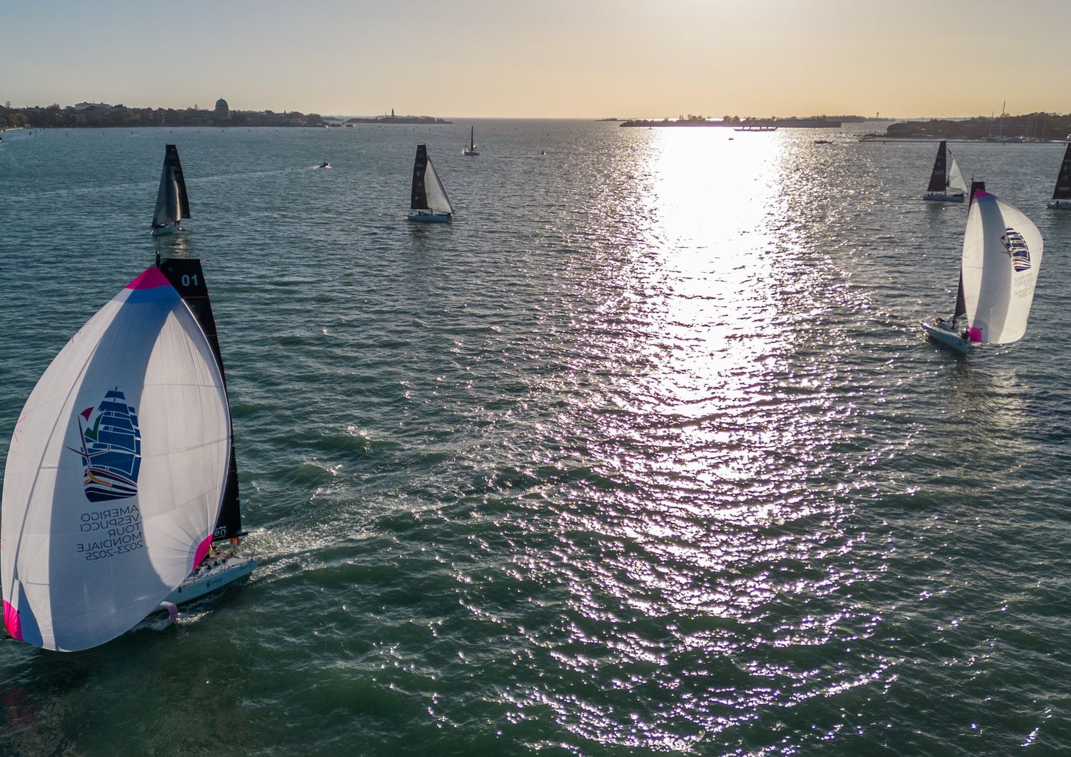 Marina Militare Nastro Rosa Tour