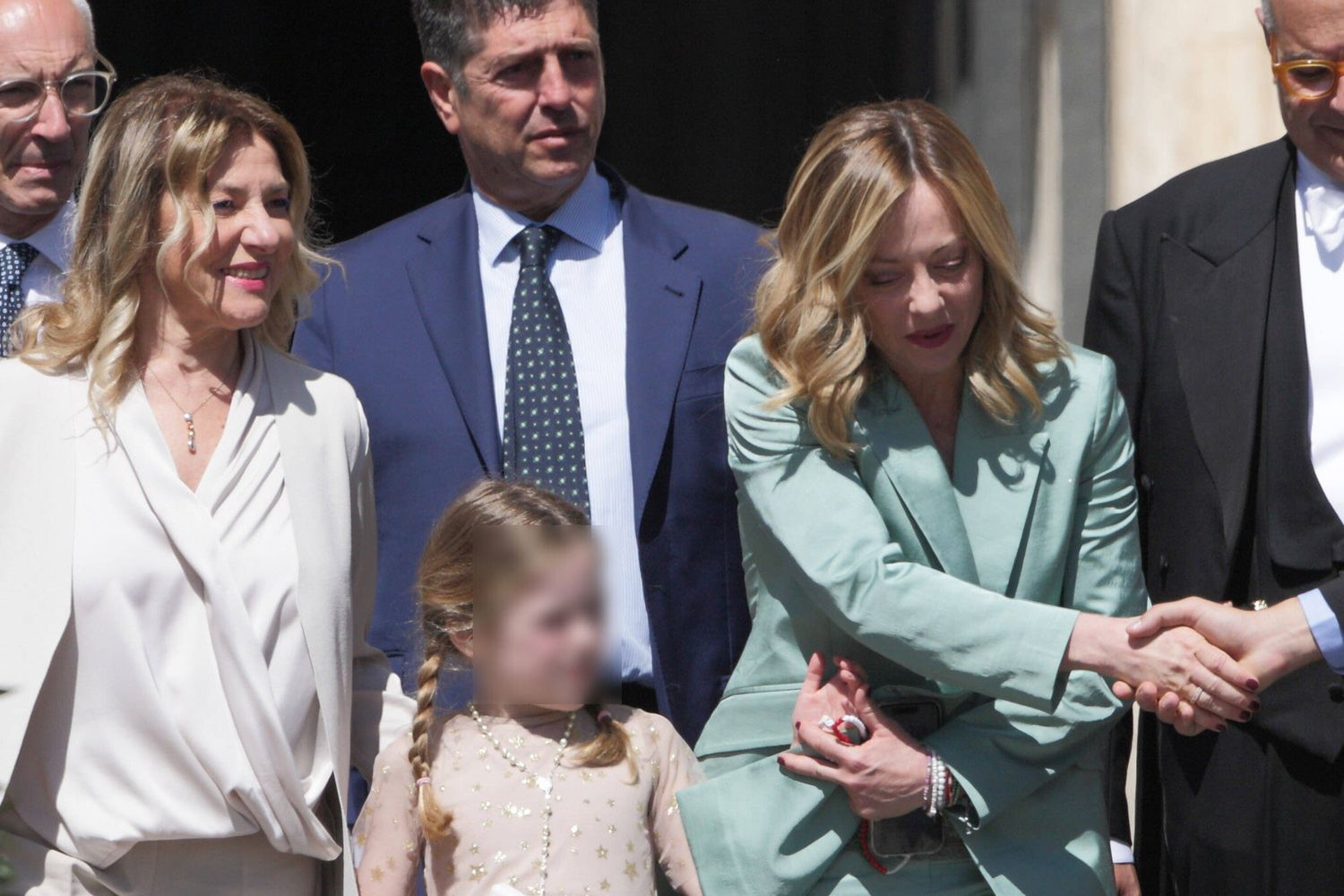 Giorgia Meloni con la figlia