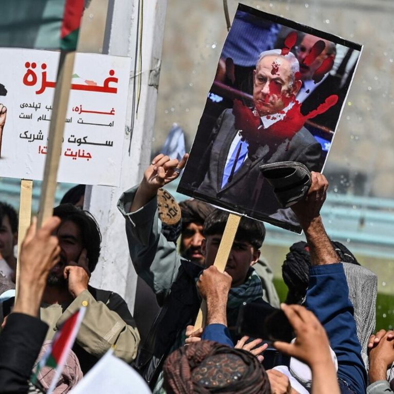La liberazione di dieci ostaggi e la restituzione di 18 corpi: ecco l'offerta di Hamas