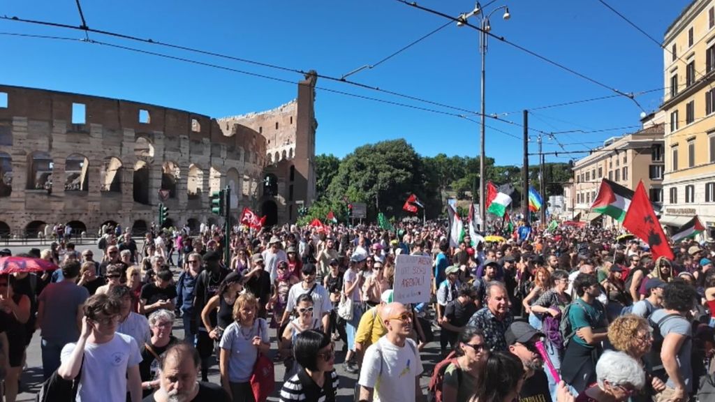 Manifestazione contro il decreto sicurezza, tensione a Roma