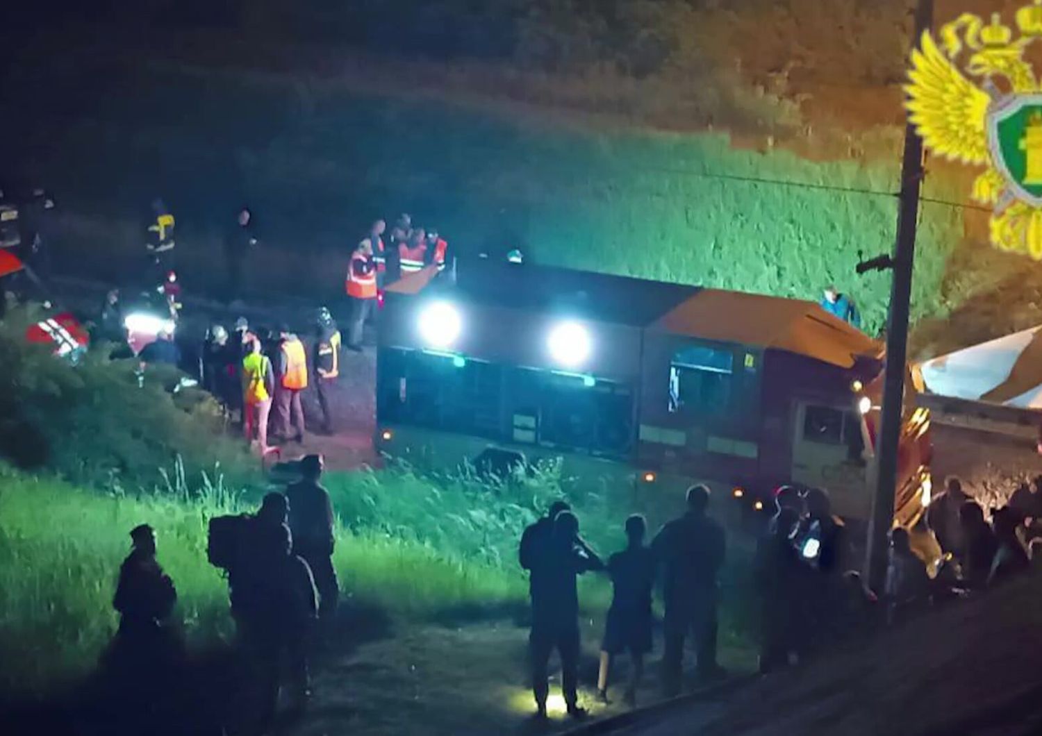 Russia crollo ponti feriti morti