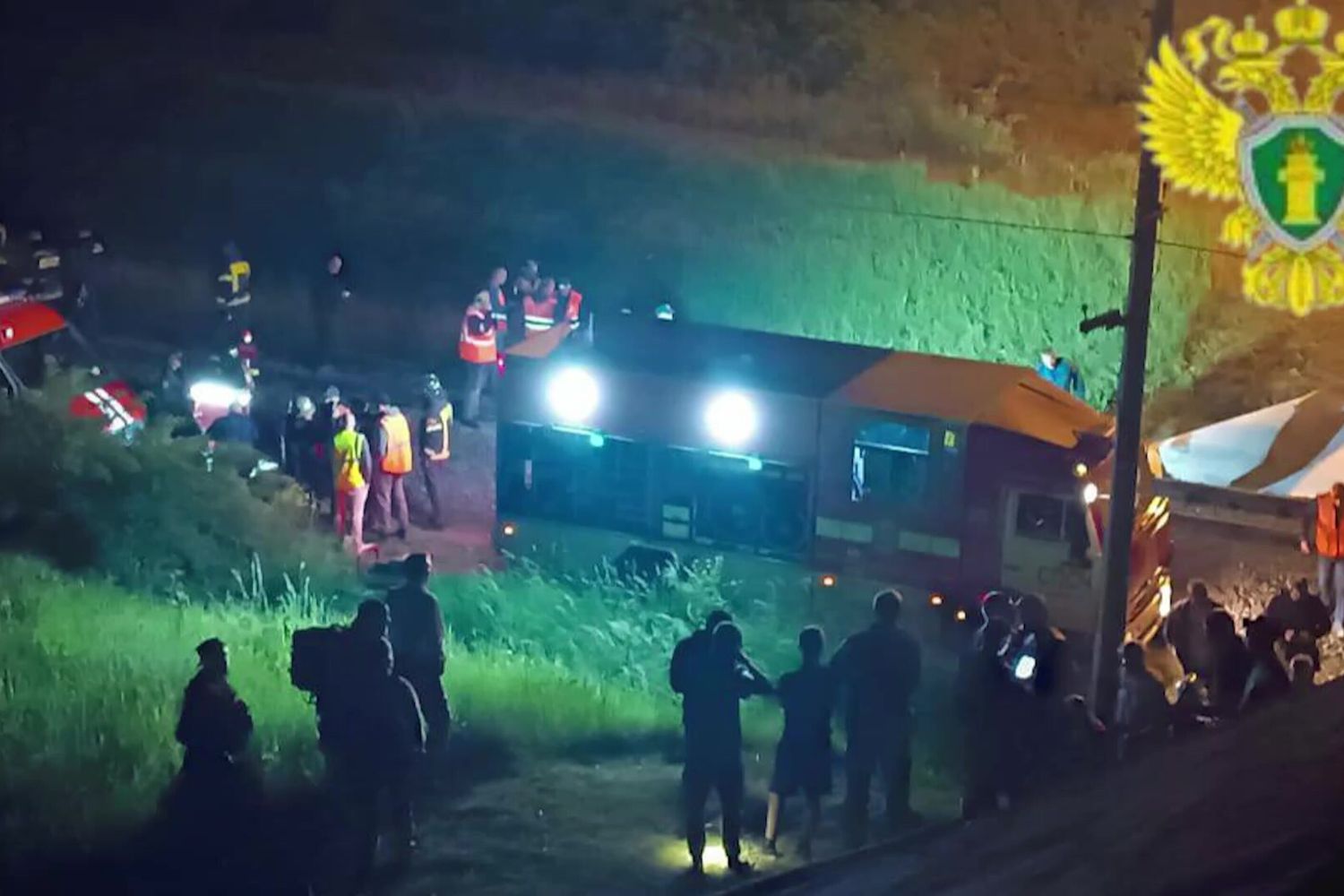 Russia crollo ponti feriti morti