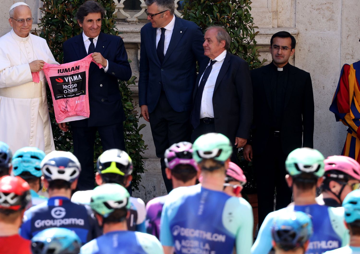 Papa Leone XIV: l'amore, le famiglie e il Giro d’Italia in Vaticano