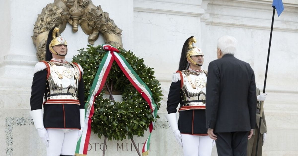 a roma le celebrazioni del 2 giugno mattarella italia schierata con chi sostiene il diritto internazionale  