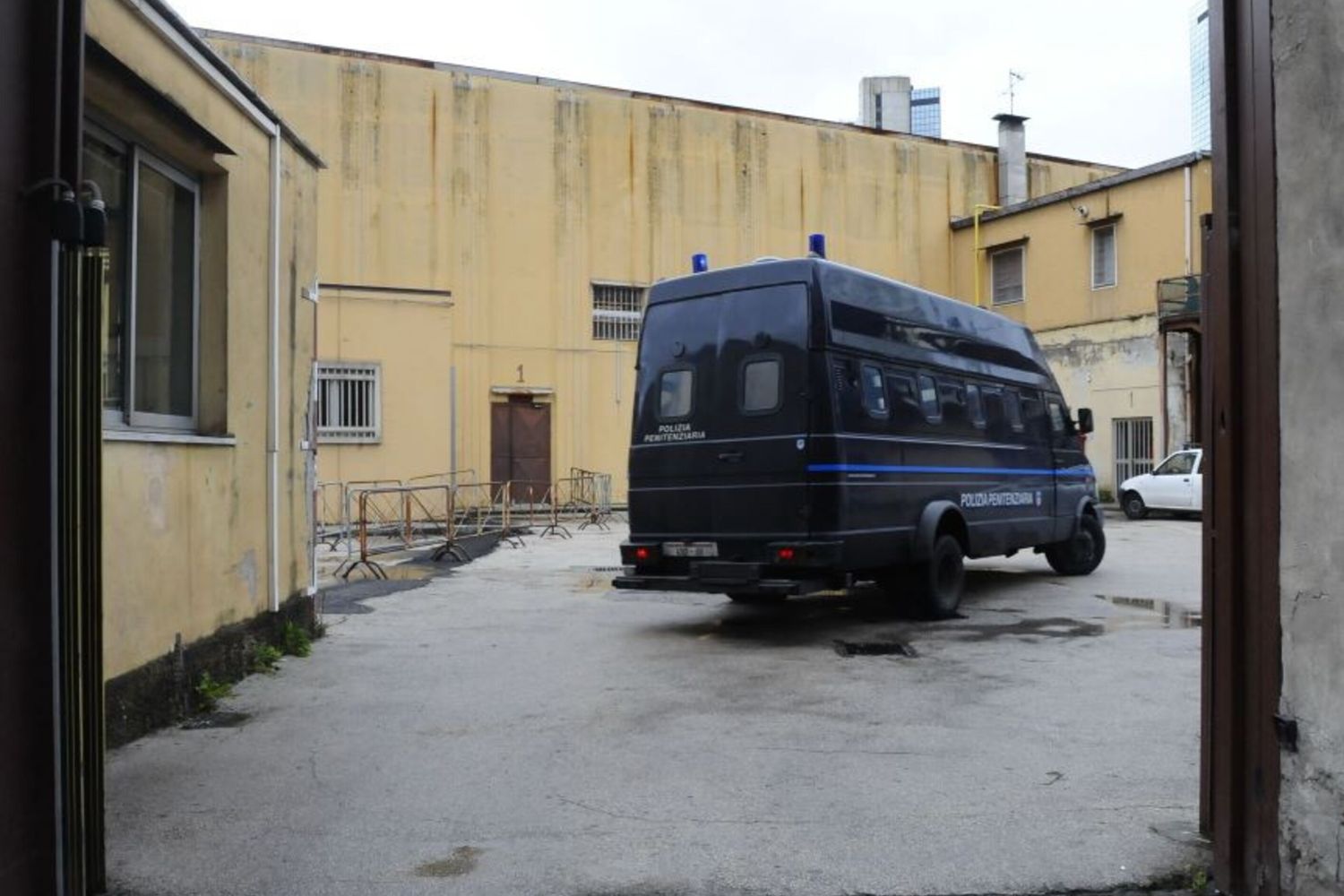 Carcere di Poggioreale