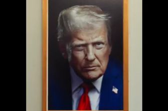 nuovo-ritratto-donald-trump-casa-bianca