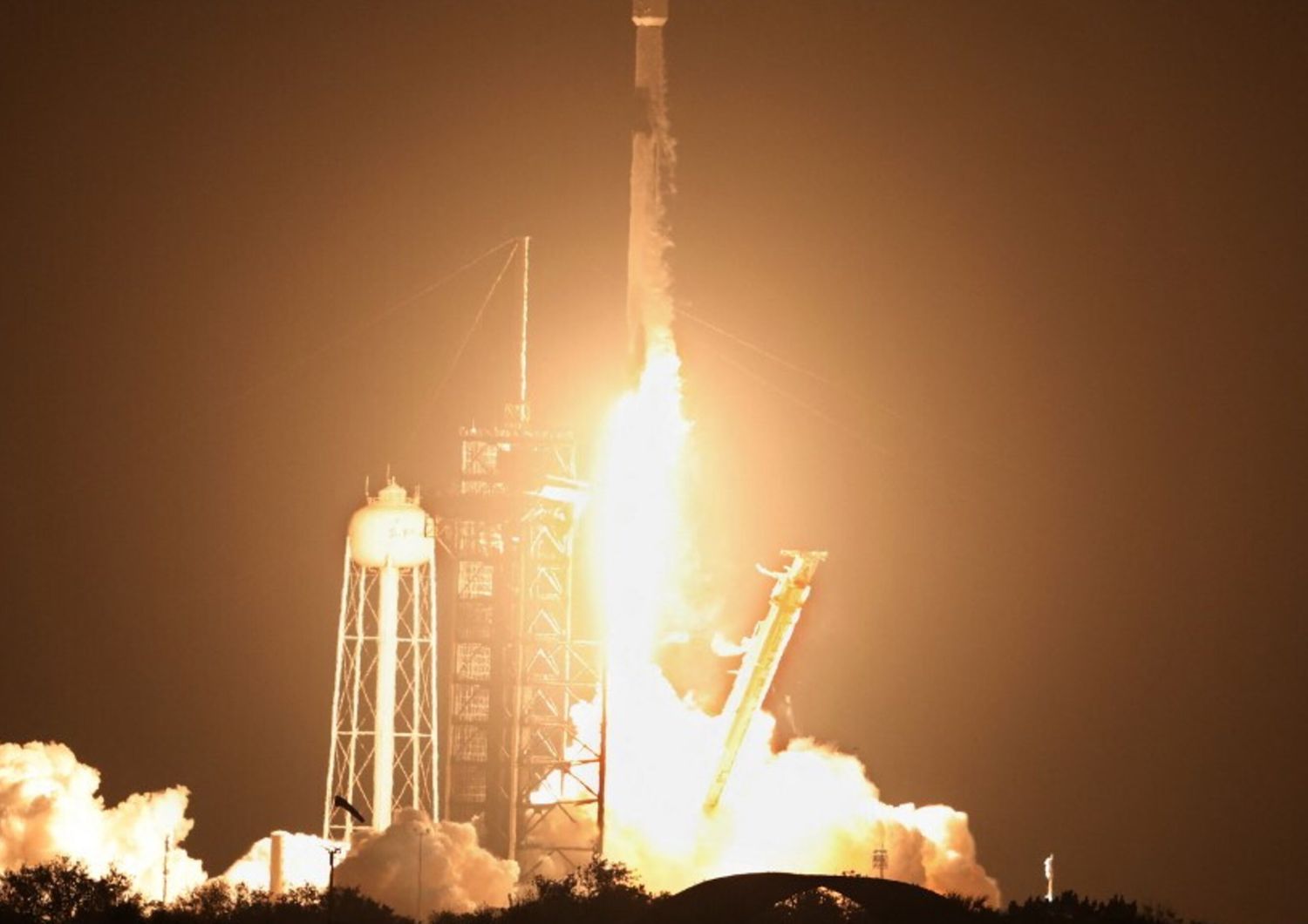Razzo Falcon 9 di SpaceX