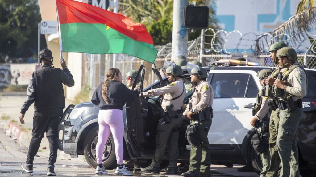 Trump schiera la Guardia Nazionale a Los Angeles, tensioni e proteste