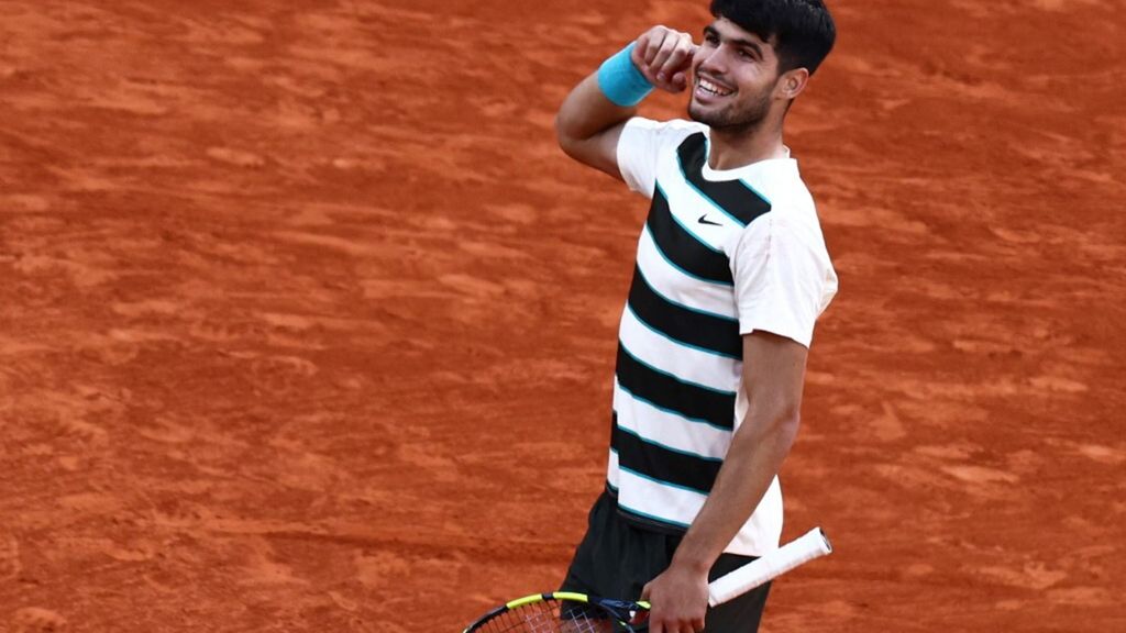 Roland Garros, Alcaraz è re di Parigi. Sinner cede al quinto set