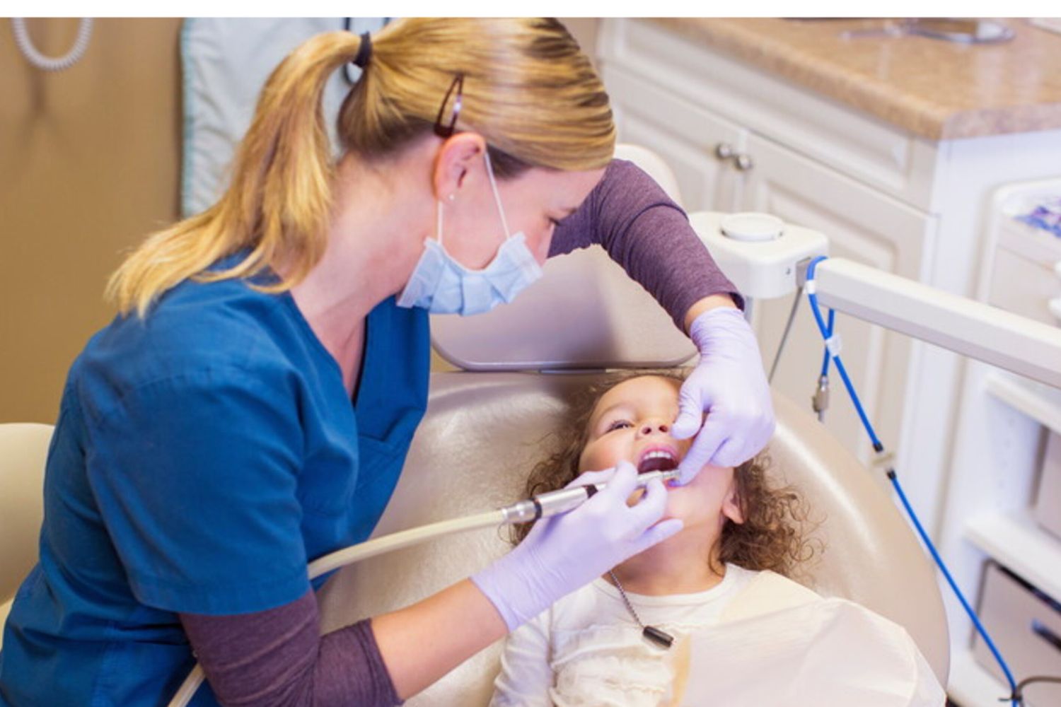 Meno rischi di carie nei bambini con i trattamenti Art e Sdf