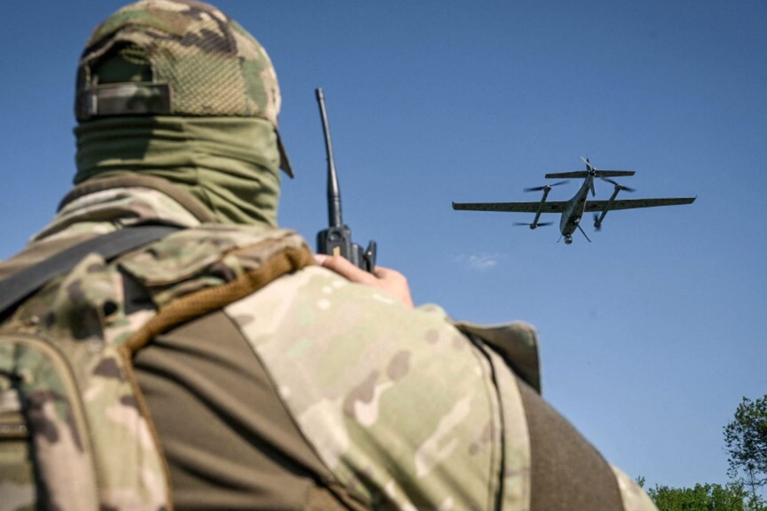 Guerra droni e uso fibra ottica