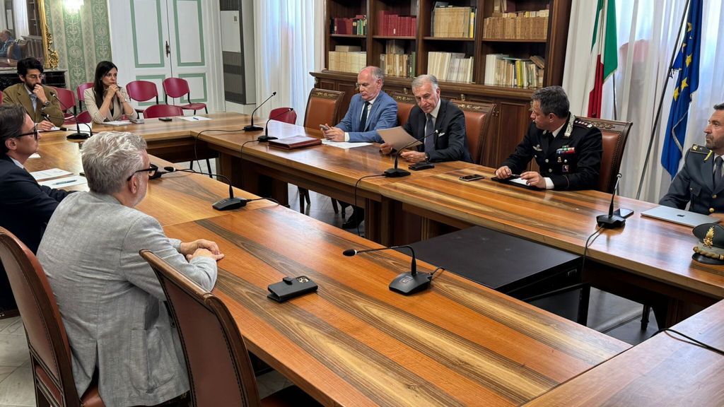 L'ultimo giorno in divisa e una tavola imbandita per festeggiare. Chi era Carlo Legrottaglie