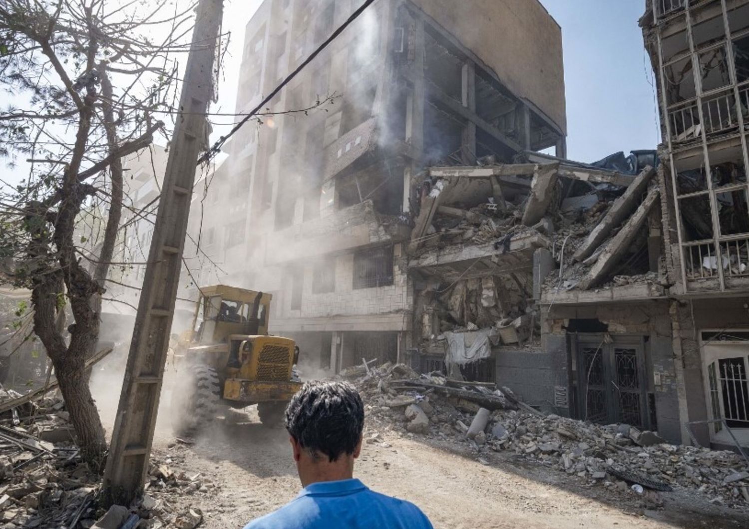 Edifici distrutti a Teheran