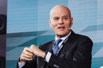 Eni e Petronas creano una nuova società in Asia