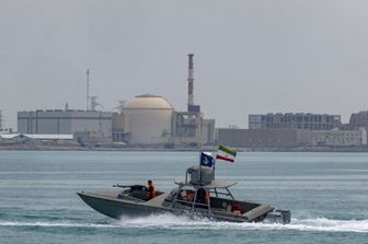 petrolio-rialzo-tensioni-iran-usa-stretto-hormuz