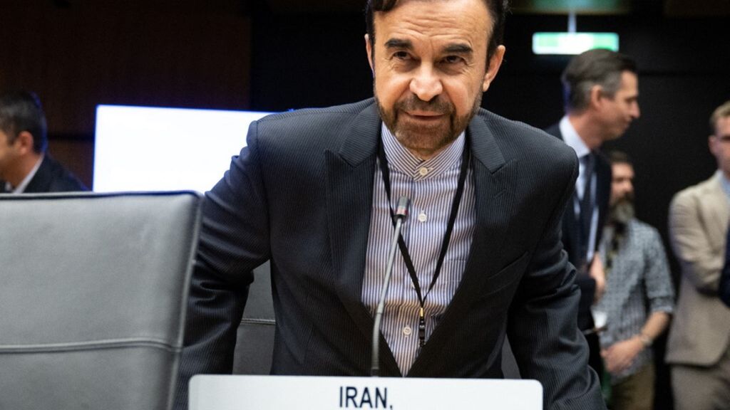 L'ambasciatore iraniano presso l'Agenzia internazionale per l'energia atomica (AIEA) Reza Najafi