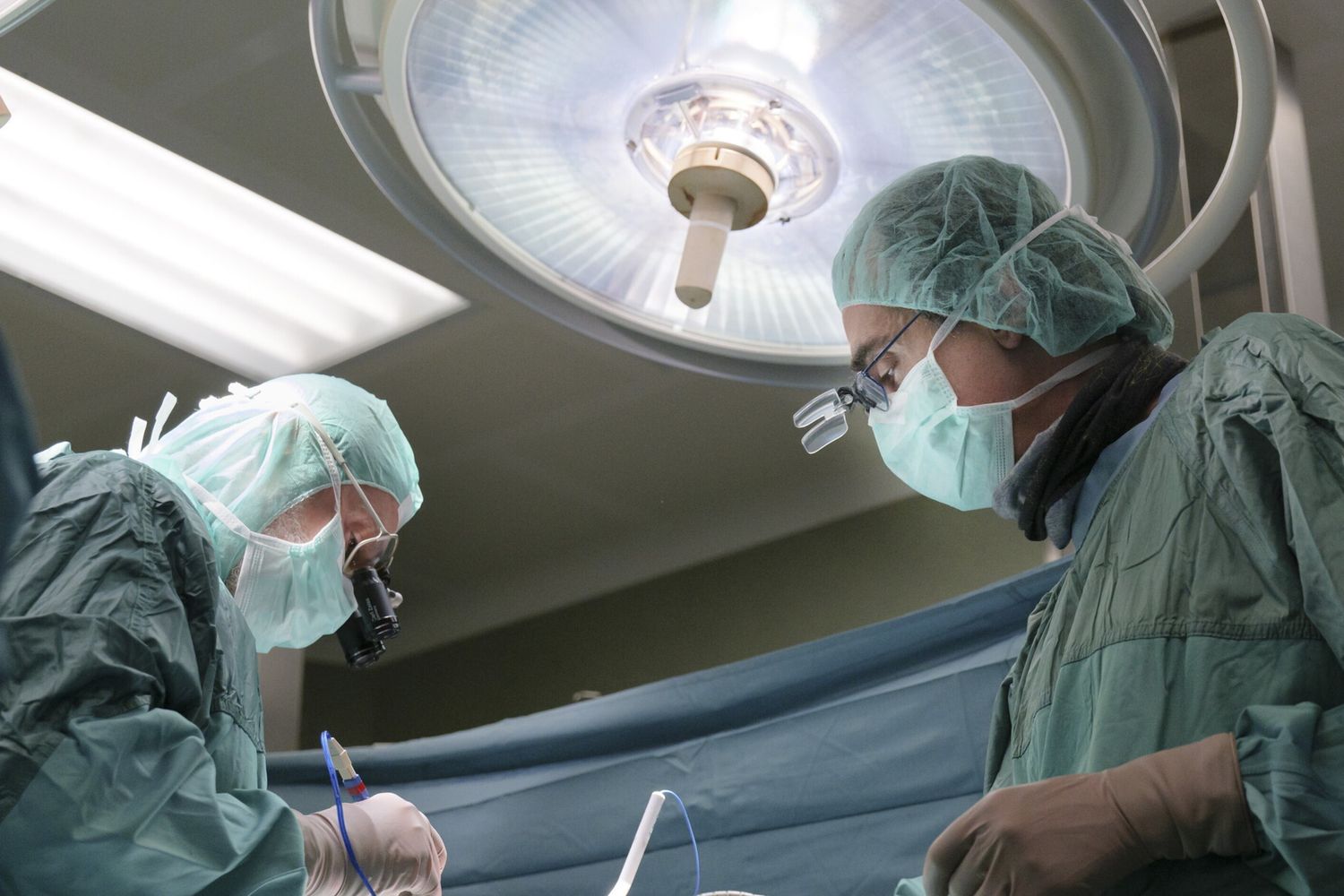 Un momento dell'operazione al Bambin Ges&ugrave;