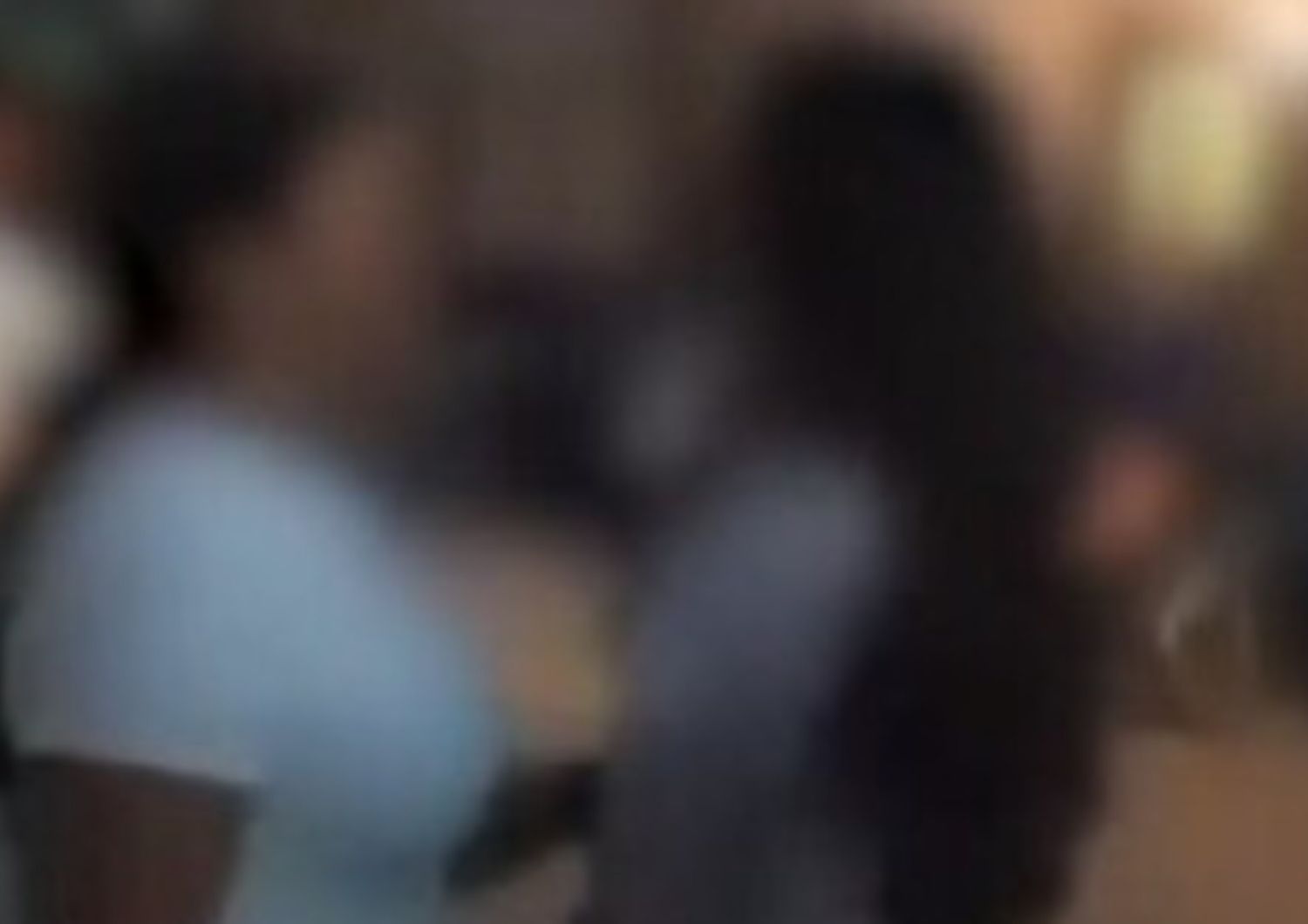 pestaggio ragazzine sant antimo video