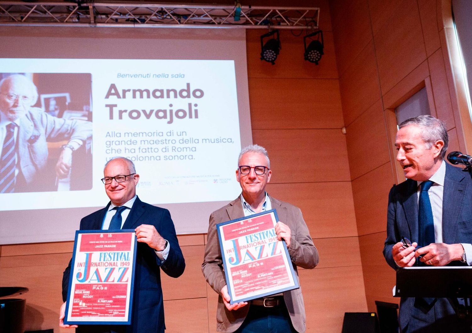 intitolata ad armando trovajoli la sala concerti della casa del jazz