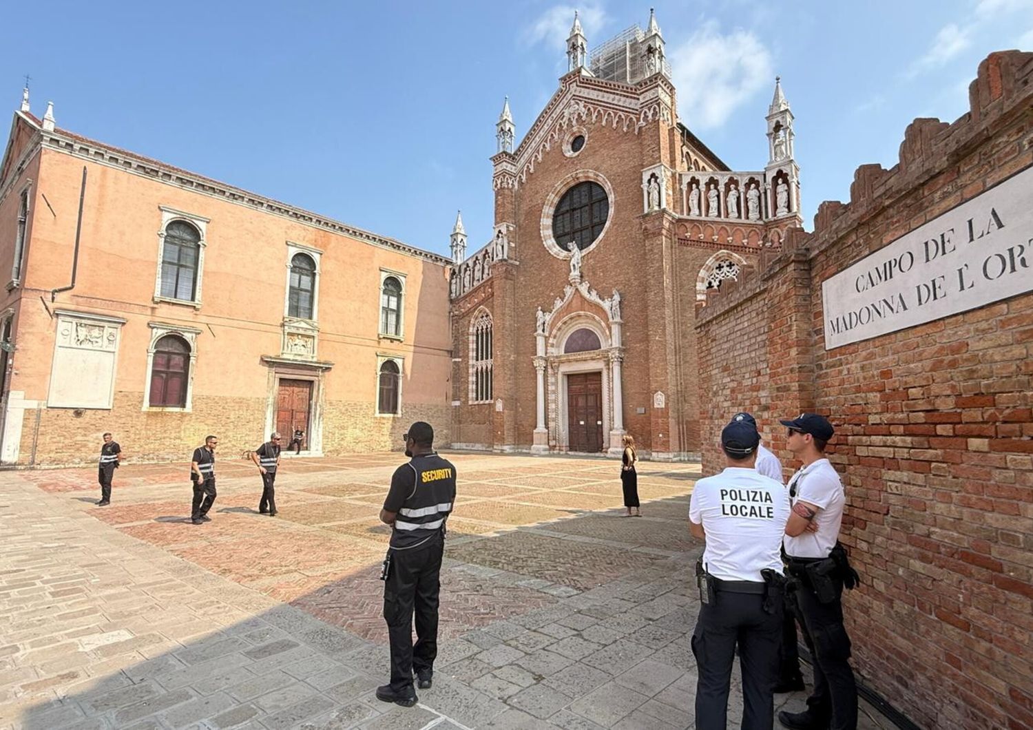 Nozze Bezos security catering chiesa Madonna dell&#39;Orto