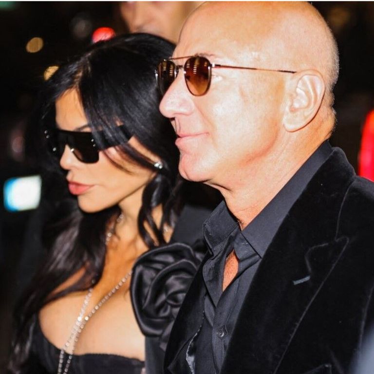 Jeff Bezos e Lauren Sanchez