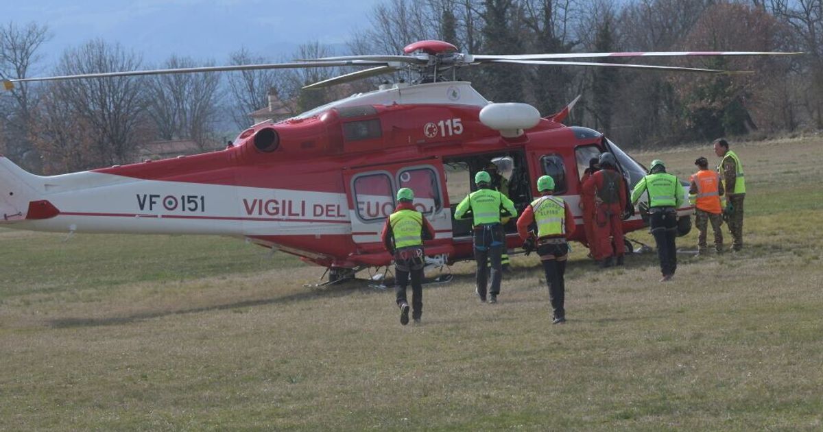Elicottero scompare tra Toscana e Marche, scattano le ricerche