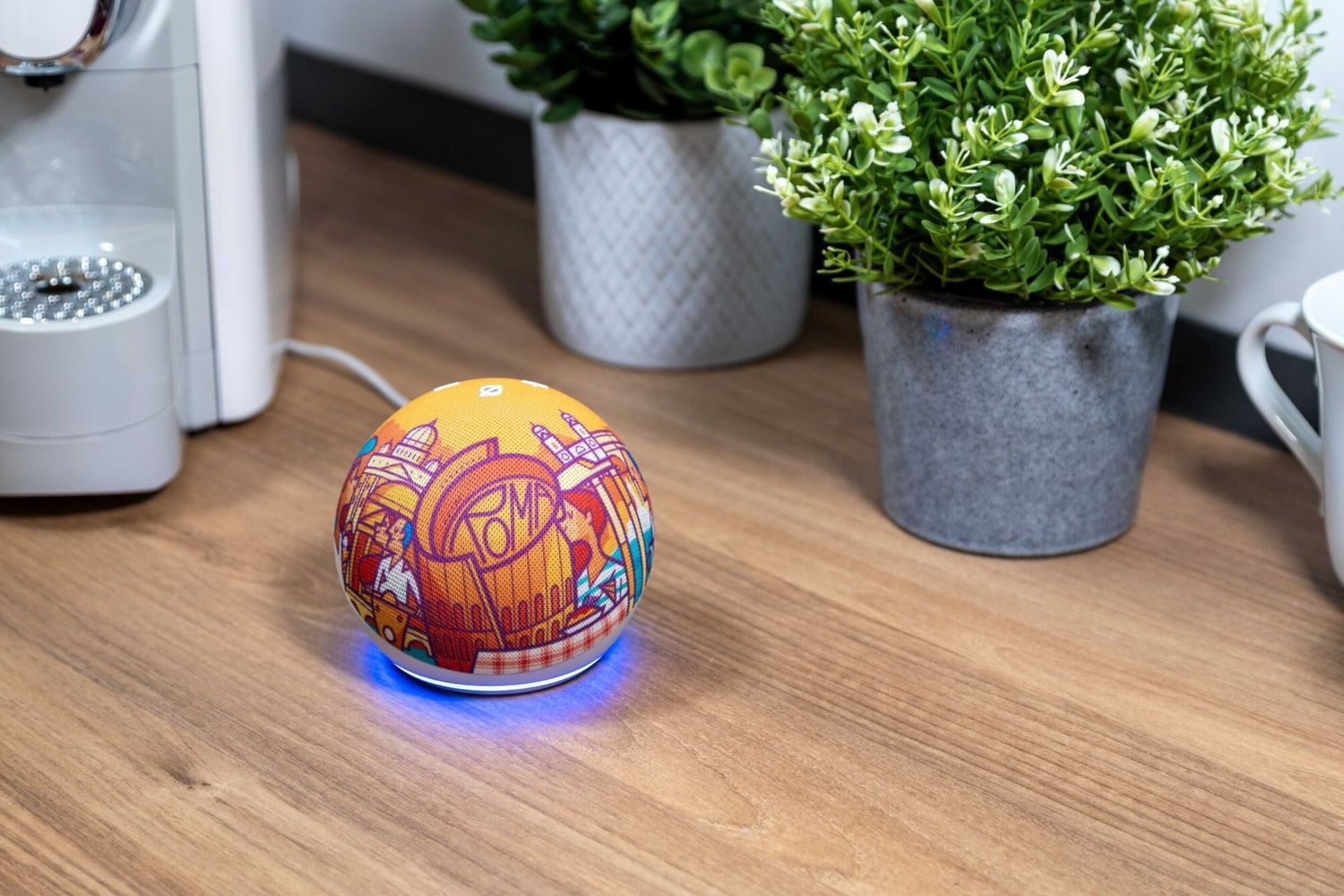 Alexa Dot in versione Roma