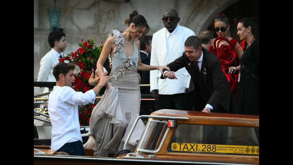 Vittoria Ceretti, Edward Enninful e Natasha Poonawalla
