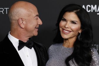 Bezos-Sanchez