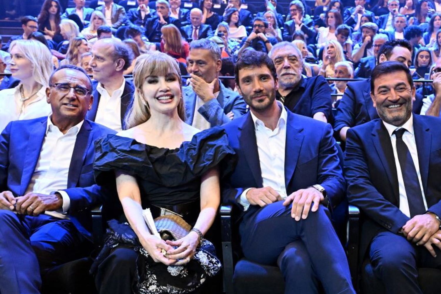 Nella foto Carlo Conti, Milly Carlucci, Stefano De Martino, Max Giusti, Piero Chiambretti, Luca Barbareschi