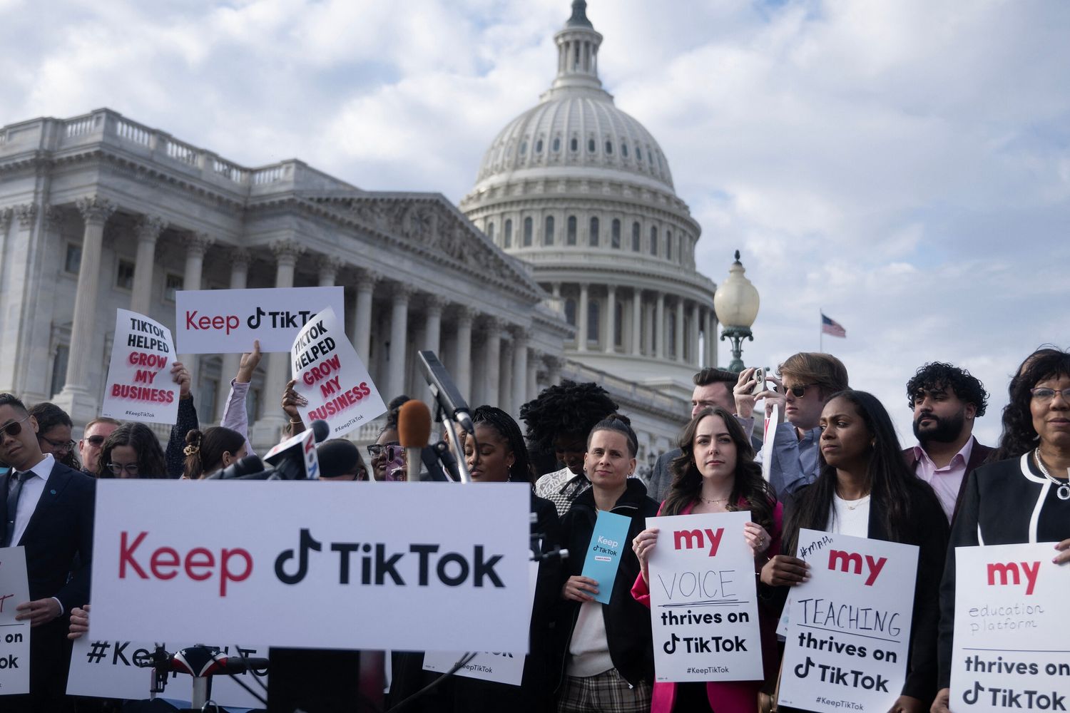 &nbsp;Manifestazione a Washington D.C. contro il divieto di TikTok, 2023