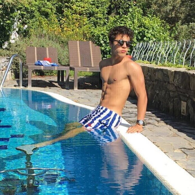 Violenza sessuale di gruppo, la procura chiede 9 anni per Ciro Grillo e i suoi amici