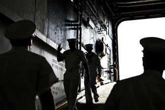 centro-migranti-everglades-trump-alligatori-alcatraz