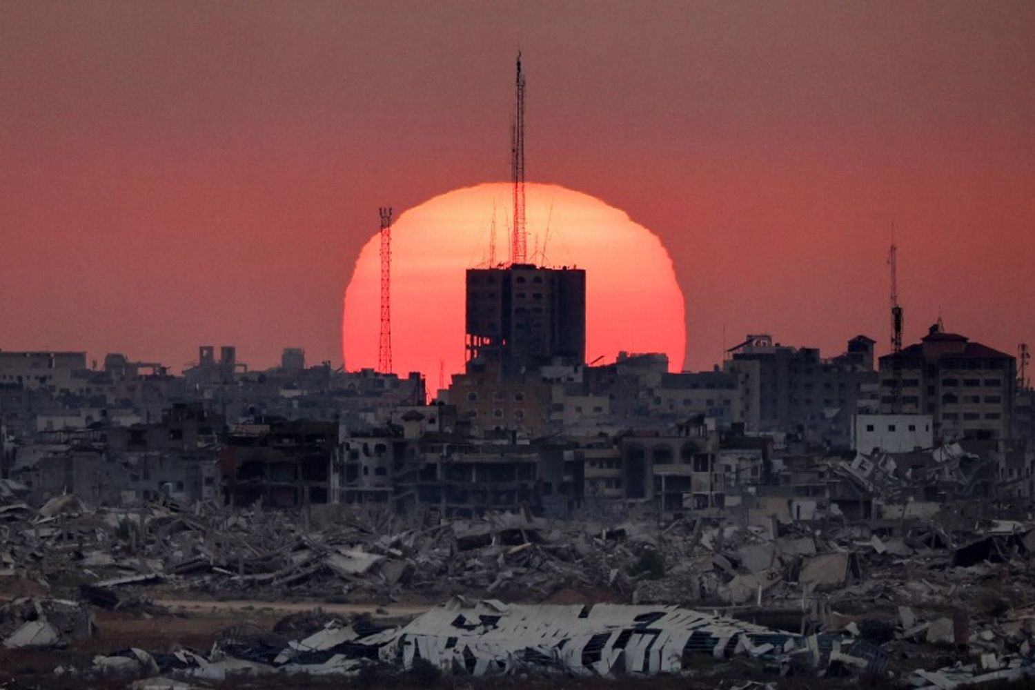 La fuga da Gaza e la denuncia contro il marito, il riscatto di Fatima parte da Milano