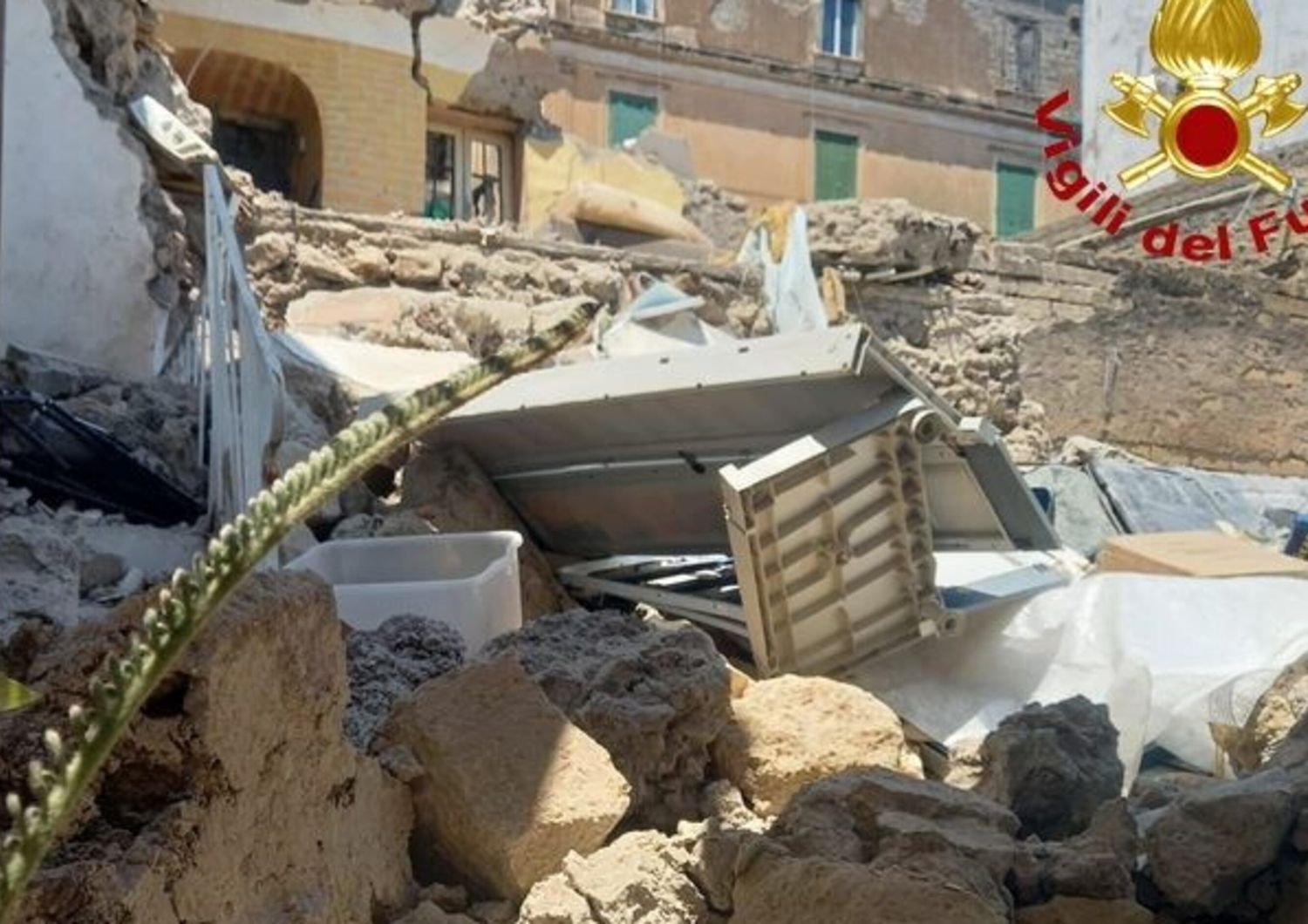 Esplosione a Torre del Greco