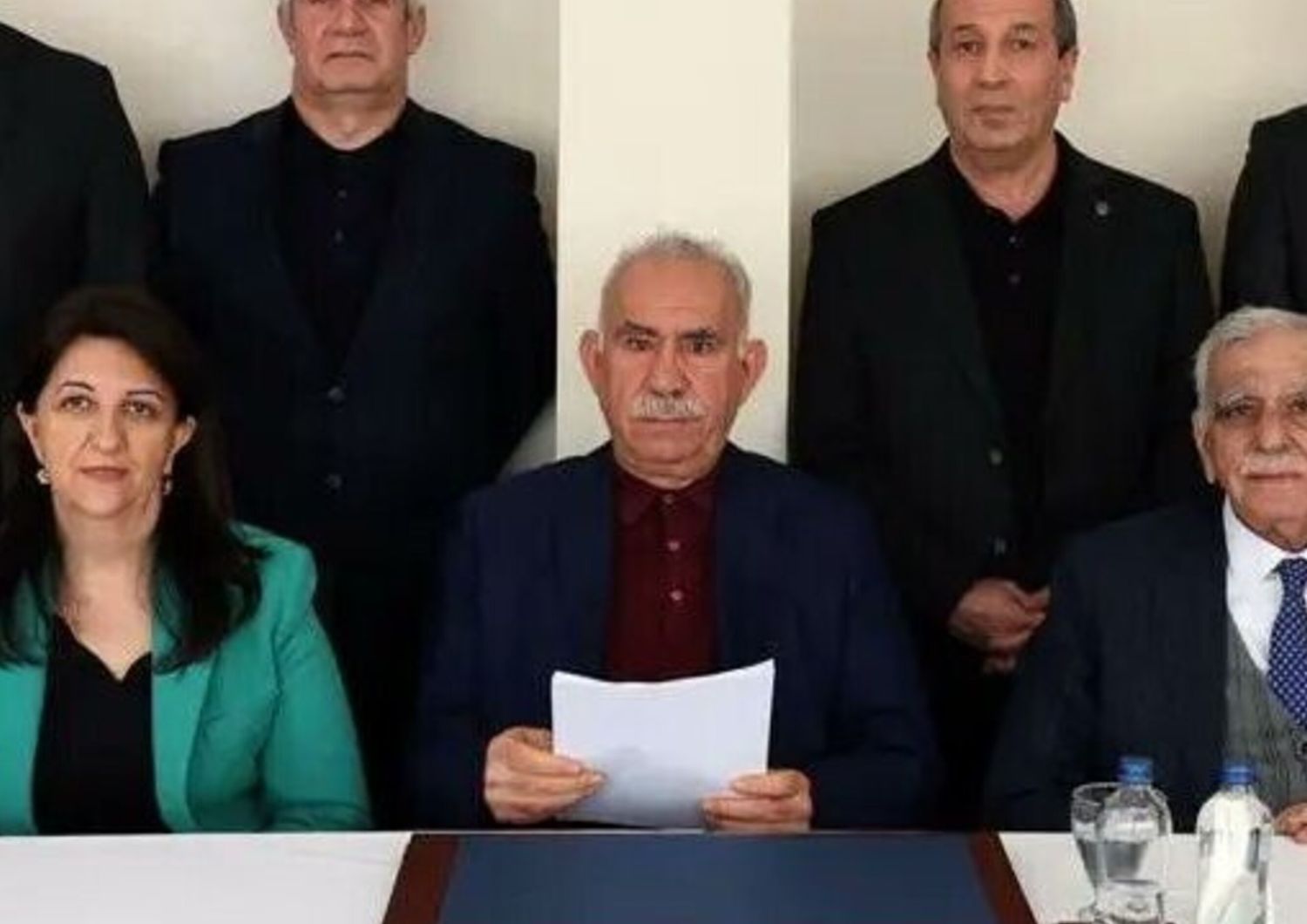 Storico appello di Ocalan, "il PKK deve sciogliersi, è tempo di deporre le armi"