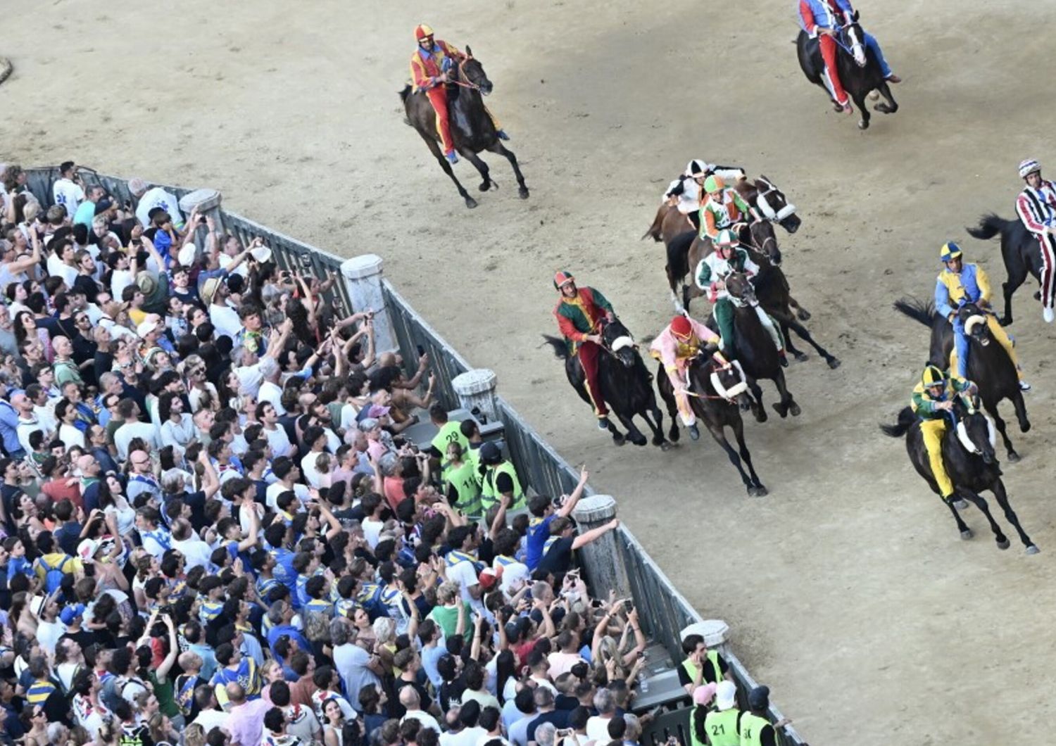 palio-siena-oca-vittoria-tittia-diodoro-2025