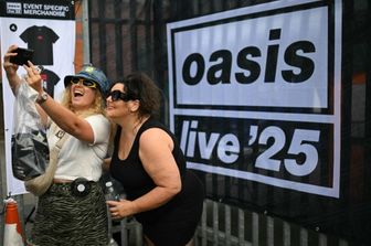 Il concerto degli Oasis a Cardiff