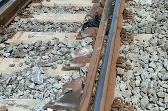 I binari su cui &egrave; deragliato il Frecciarossa a Roma