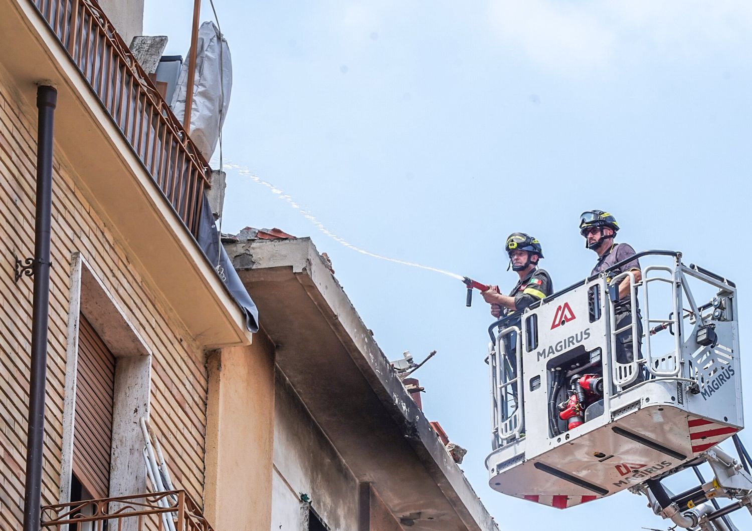 Era doloso lo scoppio della palazzina a Torino, arrestato un uomo