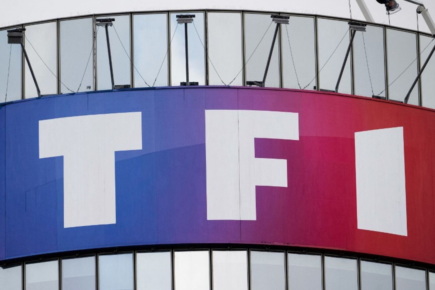 Emilien detronizzato da un game show dopo 647 apparizioni giornaliere in tv