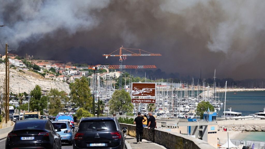 incendio a Marsiglia