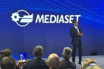 Pier Silvio Berlusconi boccia i reality di Diletta Leotta e Ilary Blasi. "La politica? Non la escludo"