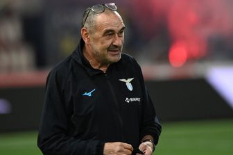 Presentazione di Sarri a porte chiuse e senza stampa, il dietrofront della Lazio