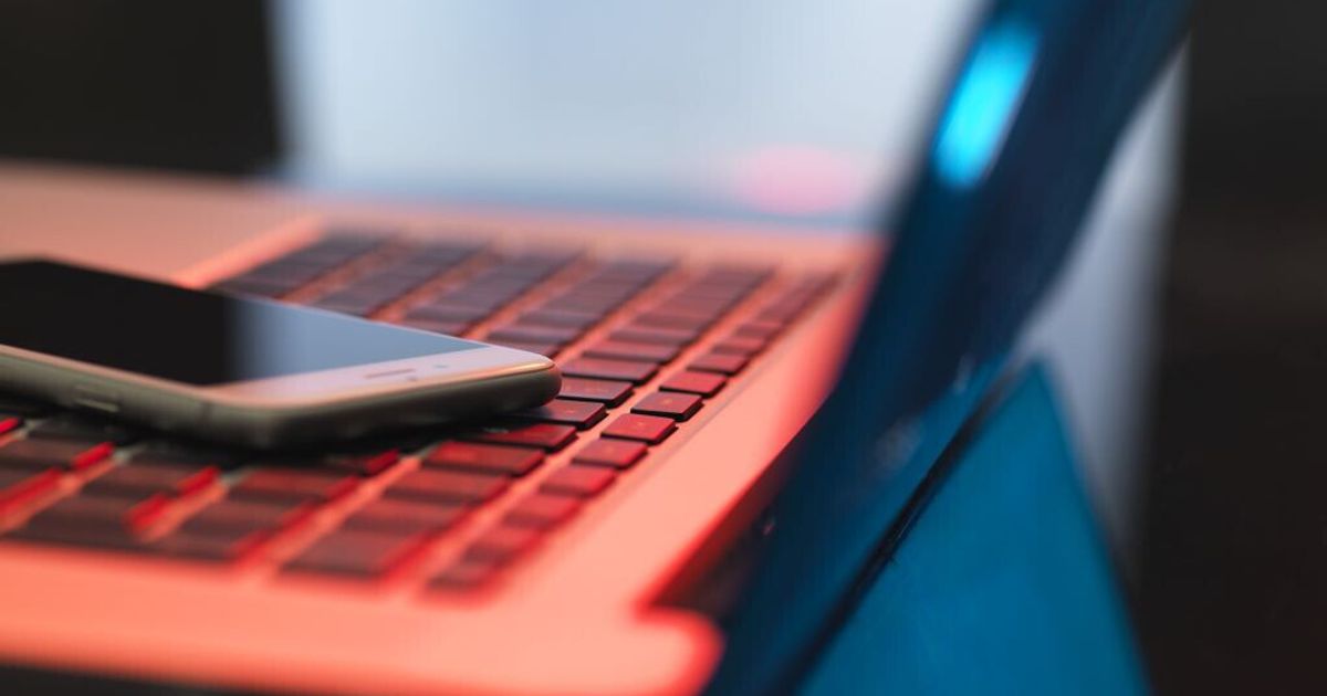 cassazione il datore di lavoro non pu242 mai spiare le email dei dipendenti