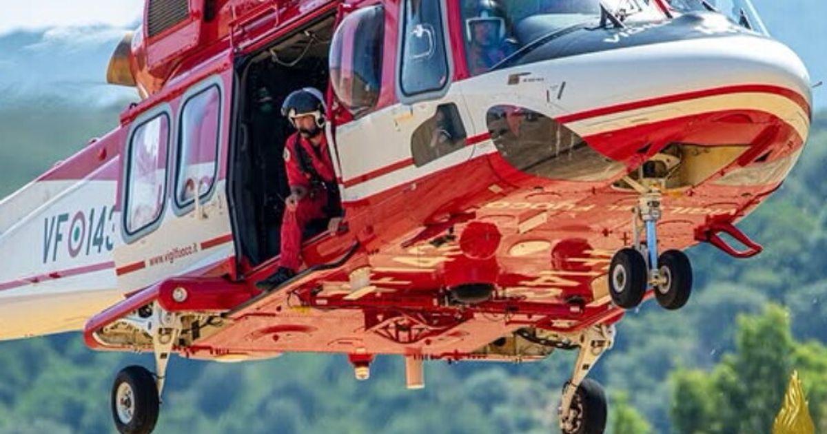 precipita un elicottero in valtellina con quattro persone a bordo