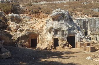 En Libye des archéologues italiens découvrent une nécropole monumentale à Cyrène