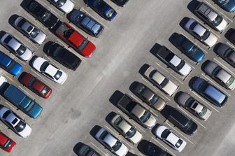 Automobili parcheggio (Agf)